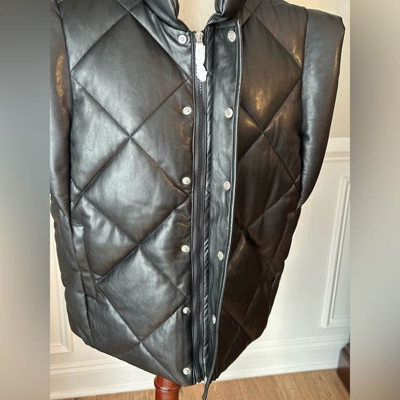 NEW Pistola Callista Puffer Jacket with Removable Sleeves size Medium - Picture 8 of 16